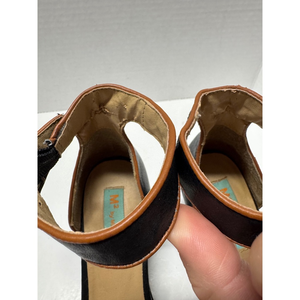 M2 by Miz Mooz Black Leather Ankle Strap Block Heel Sandals Button Detail 6.5 37 - Picture 9 of 11